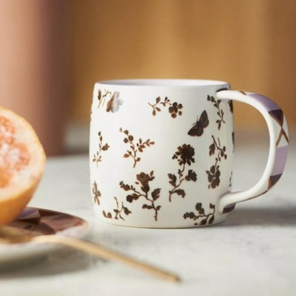 Anthropologie Loren Mug Floral pattern with Geometric pattern handle, Like new